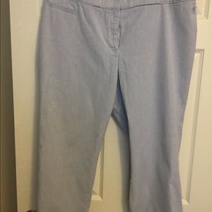 Pin striped cropped pants